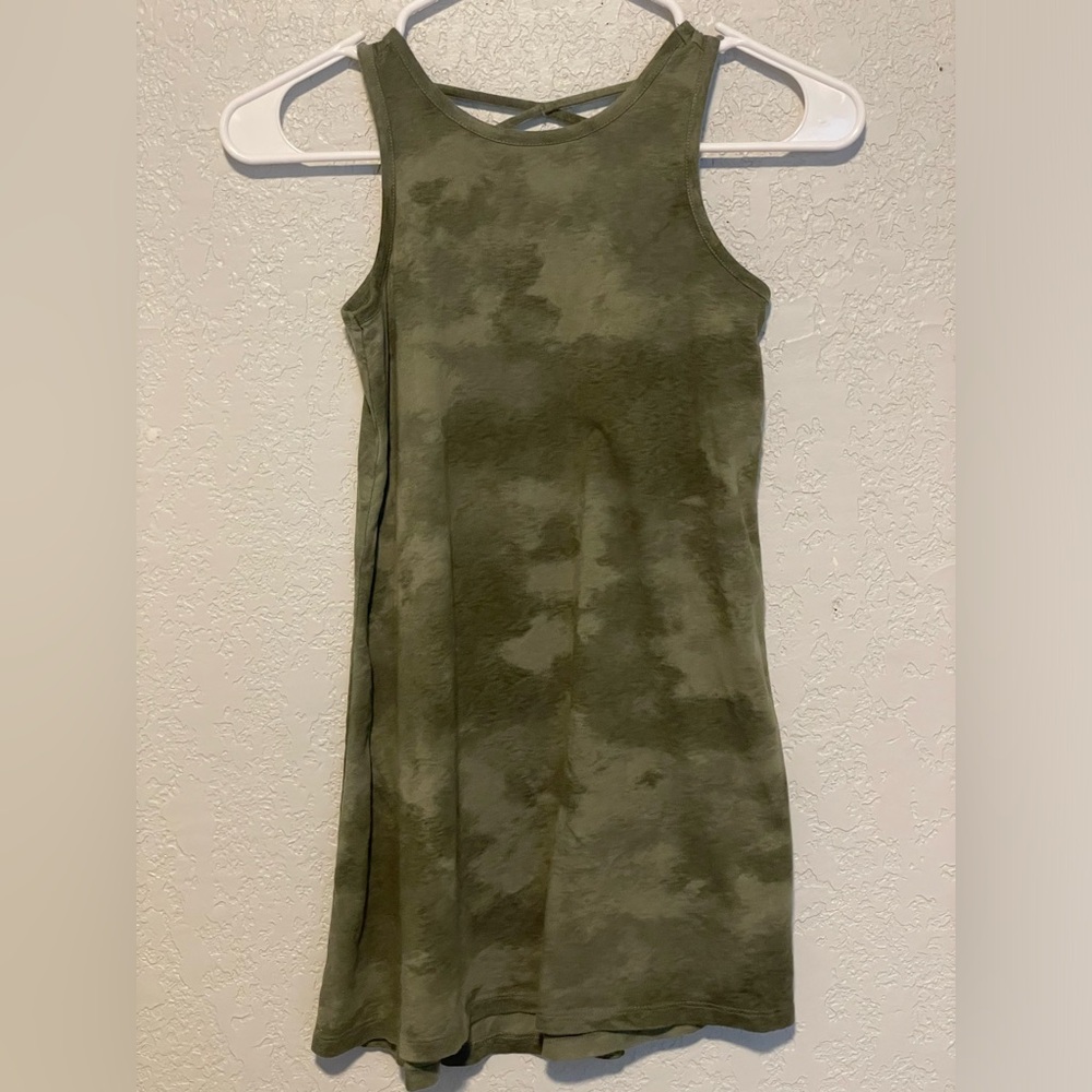 NWOT Old Navy Girls Dress Size M